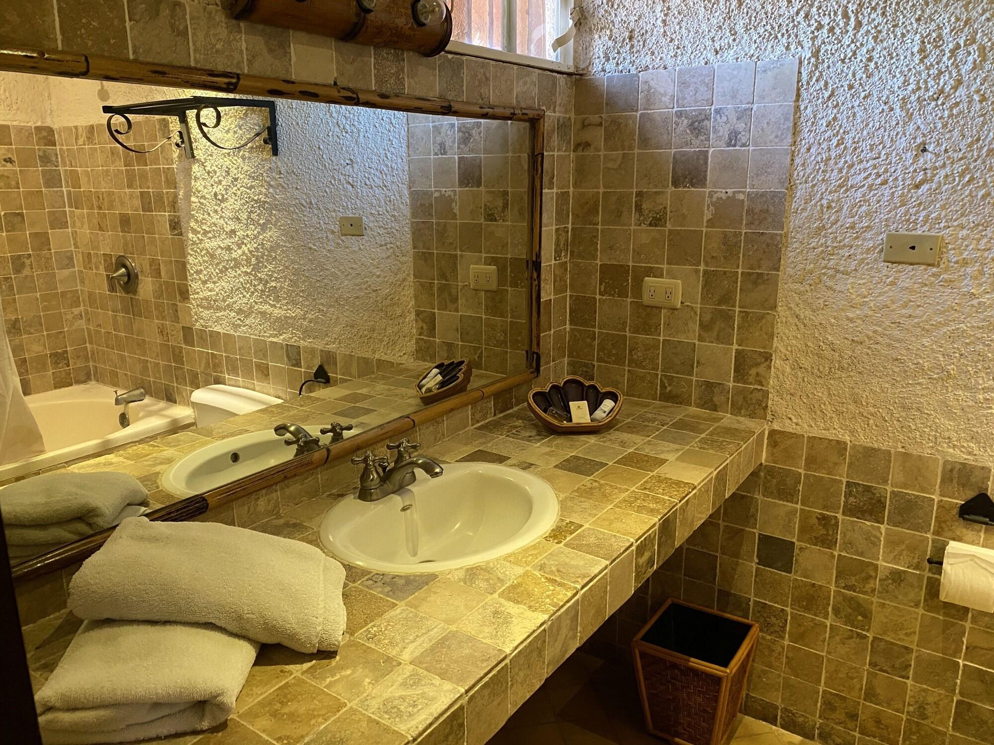 גרנאדה Hotel El Internacional מראה חיצוני תמונה