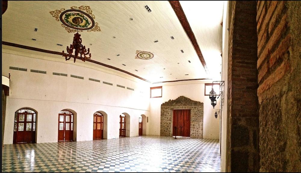 גרנאדה Hotel El Internacional מראה חיצוני תמונה