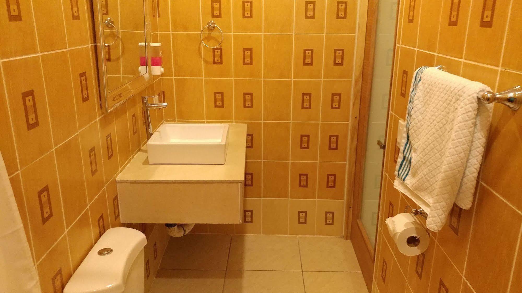 גרנאדה Hotel El Internacional מראה חיצוני תמונה